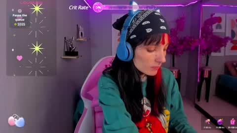 Snapshot of dafne_huges chatting on 02.02.25 dafne huges online show from 02.02.25