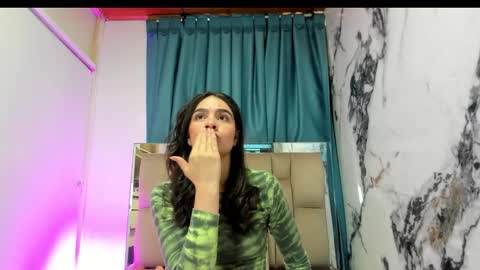 dafne_quenn online show from 01.13.26