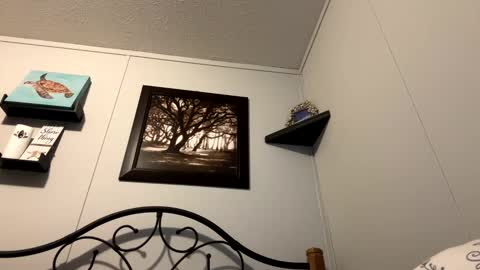 Snapshot of dafnecloutier chatting on 01.21.25 Dafne 27 Cory-24 online show from 01.21.25