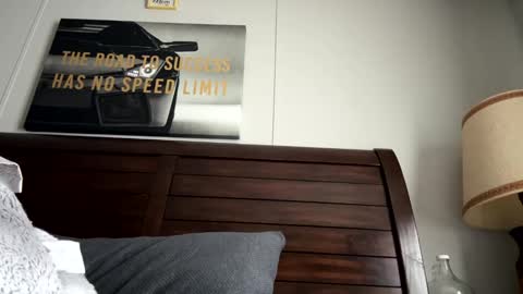 Snapshot of dafnecloutier chatting on 03.04.25 Dafne 27 Cory-24 online show from 03.04.25