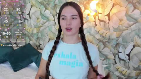 Snapshot of dafnevega chatting on 02.06.25 Dafne  online show from 02.06.25