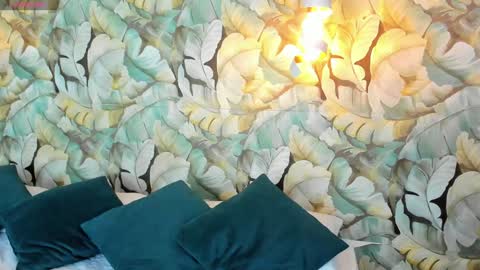 Snapshot of dafnevega chatting on 02.08.25 Dafne  online show from 02.08.25