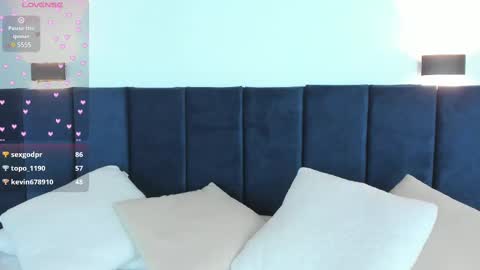 Snapshot of dafnevega chatting on 02.15.25 Dafne  online show from 02.15.25