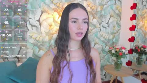 Snapshot of dafnevega chatting on 03.10.25 Dafne  online show from 03.10.25