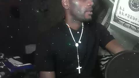 Snapshot of dagoer9eleven chatting on 11.01.25 dagoer9eleven online show from 11.01.25