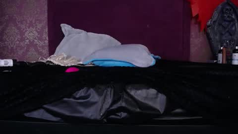 dahiana klimt online show from 11.07.25