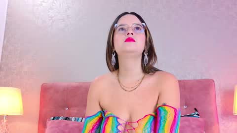 Dahiana online show from 03.08.25