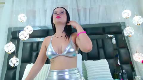 Dahiana online show from 09.20.25