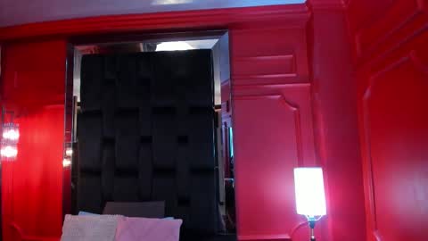 Snapshot of dahianeconnor chatting on 12.03.25 Dahiane Connor online show from 12.03.25