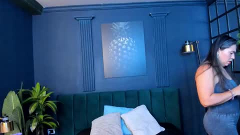 Dahiane Connor online show from 03.19.26