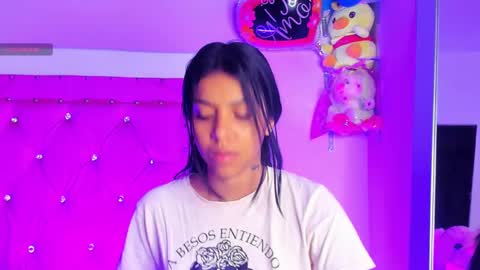 Snapshot of dahiangomezz chatting on 02.09.25 online show from 02.09.25