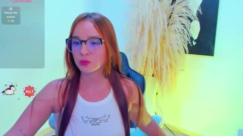 Snapshot of dahlia_rossi chatting on 10.01.25 Dahlia online show from 10.01.25