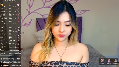 Dahlia online show from 12.22.24