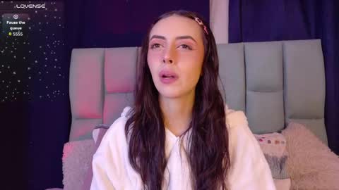 Dahlia online show from 04.17.26