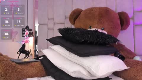 Daia Ortiz  online show from 11.25.25