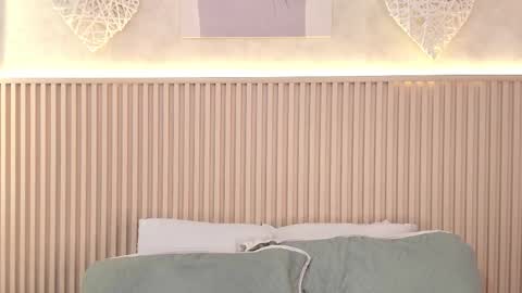 Snapshot of daiana_curly chatting on 02.16.26 Daiana online show from 02.16.26