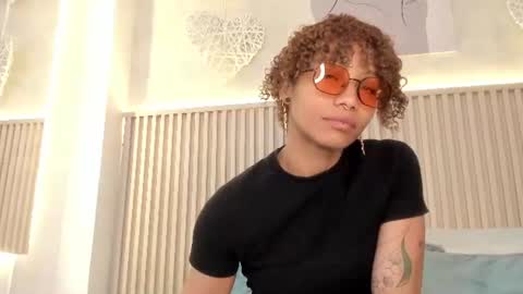 Snapshot of daiana_curly chatting on 07.18.26 Daiana online show from 07.18.26