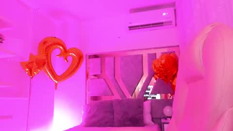 Daila  online show from 02.25.25