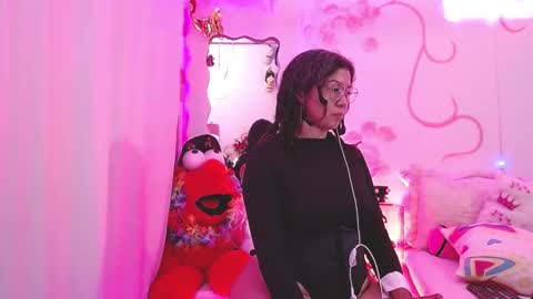 Snapshot of daina_flower chatting on 02.21.26 DAINA online show from 02.21.26