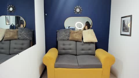 Snapshot of dainaevans chatting on 02.02.25 dainaevans online show from 02.02.25