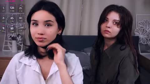 Aoi and Lily best friends online show from 06.27.26