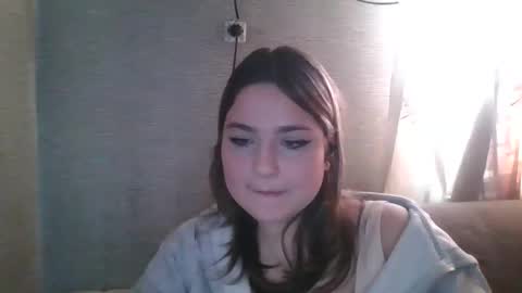 Snapshot of daiquiri_doll chatting on 12.16.25 daiquiri_doll online show from 12.16.25