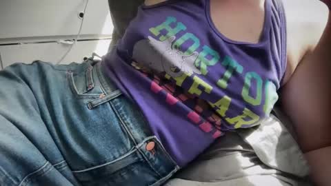 Snapshot of dairystation chatting on 06.09.26 Mx Mommy Moo online show from 06.09.26