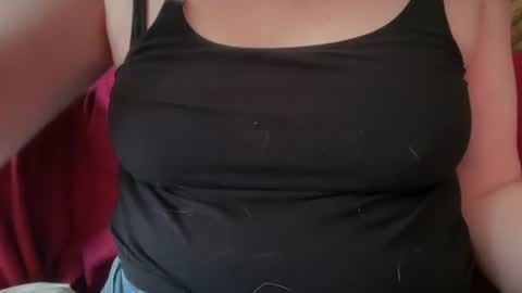 Snapshot of dairystation chatting on 06.21.26 Mx Mommy Moo online show from 06.21.26