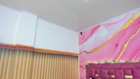 Snapshot of daisy__rose chatting on 02.24.26 Dai online show from 02.24.26