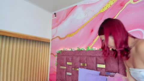 Snapshot of daisy__rose chatting on 02.25.26 Dai online show from 02.25.26