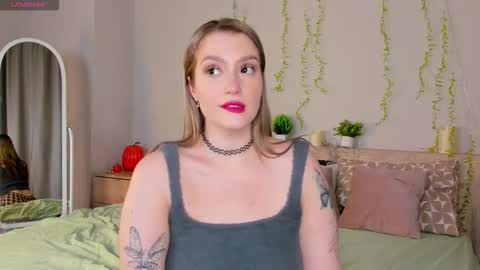 Viickie online show from 03.27.26