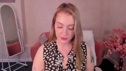 Viickie online show from 03.29.26