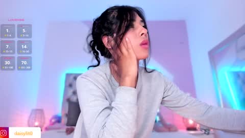 Daisy online show from 12.18.24