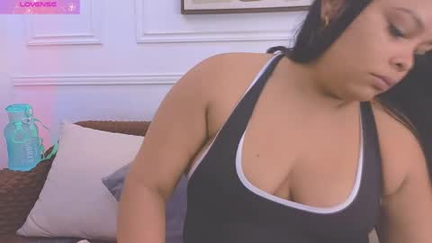 Daisy Price online show from 04.17.26