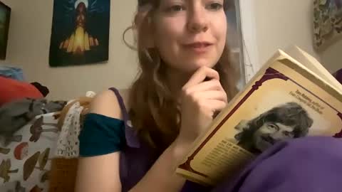 DaisyB3 online show from 02.26.25