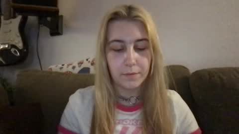 daisymynx online show from 03.30.26