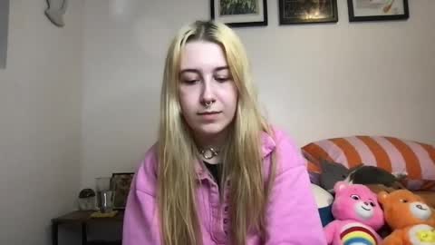 daisymynx online show from 04.15.26