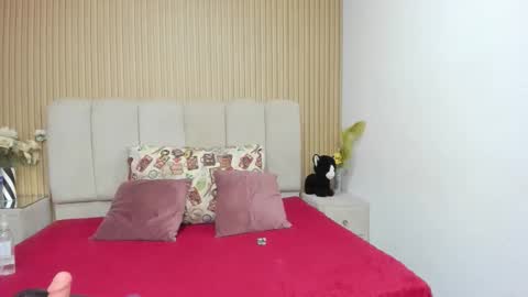 DaisysWalker online show from 04.27.26