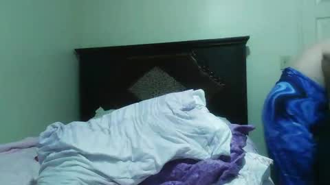 Snapshot of daisytucson chatting on 02.21.25 DaisyTucson online show from 02.21.25