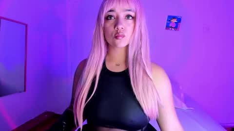 dakostelee1_ online show from 11.08.25