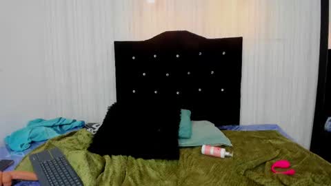 Snapshot of dakota_alice chatting on 03.09.25 Dakota and Valerie online show from 03.09.25