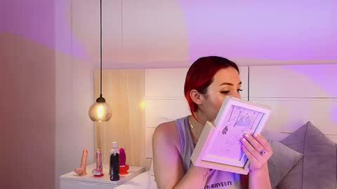 Dakota-Megan online show from 10.09.25