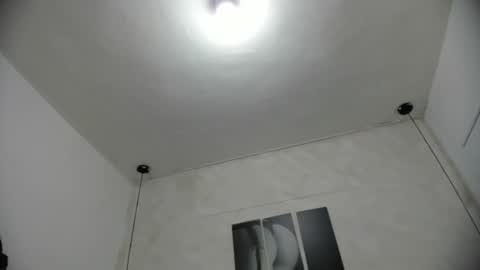 Dakota  online show from 09.24.25