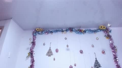 Snapshot of dakotaagray chatting on 12.19.25 Dakotaagray online show from 12.19.25