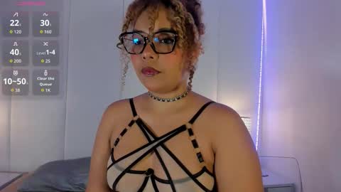  Danna  online show from 03.25.26