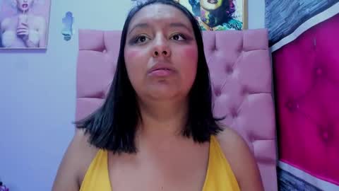 Mariana online show from 11.27.25