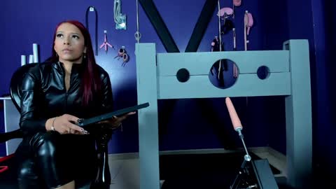  dakotha      online show from 12.14.24