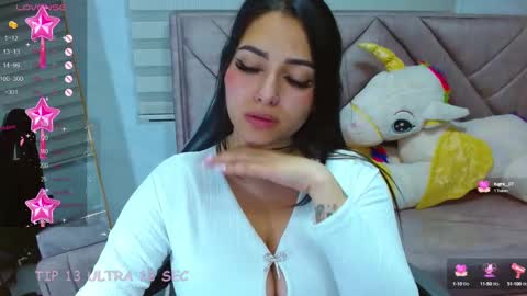 Snapshot of dakotha_v chatting on 02.22.25 Dakotha online show from 02.22.25