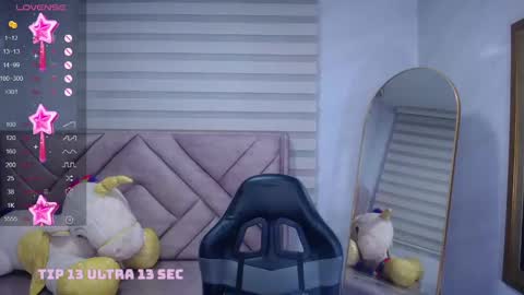 Snapshot of dakotha_v chatting on 03.04.25 Dakotha online show from 03.04.25