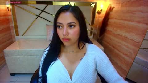 Snapshot of dakotha_v chatting on 09.13.25 Dakotha online show from 09.13.25